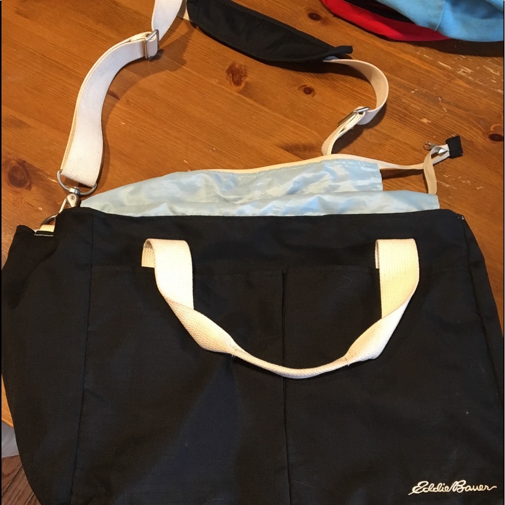 Eddie Bauer messenger bag